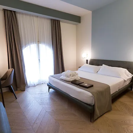 Otel Silla