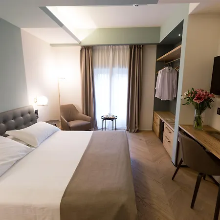 Silla Hotel 3*