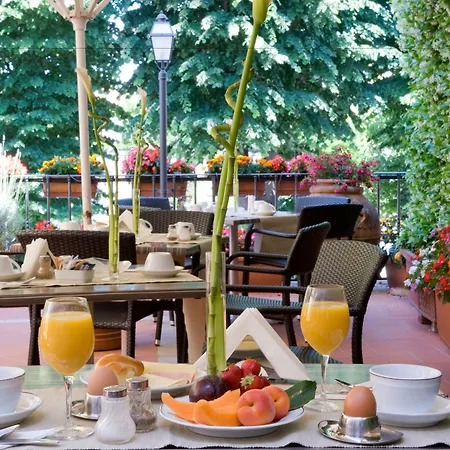 Hotel Silla 3*