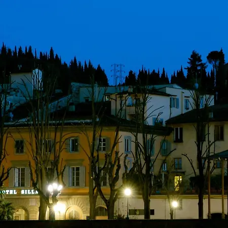 Silla Hotel 3*