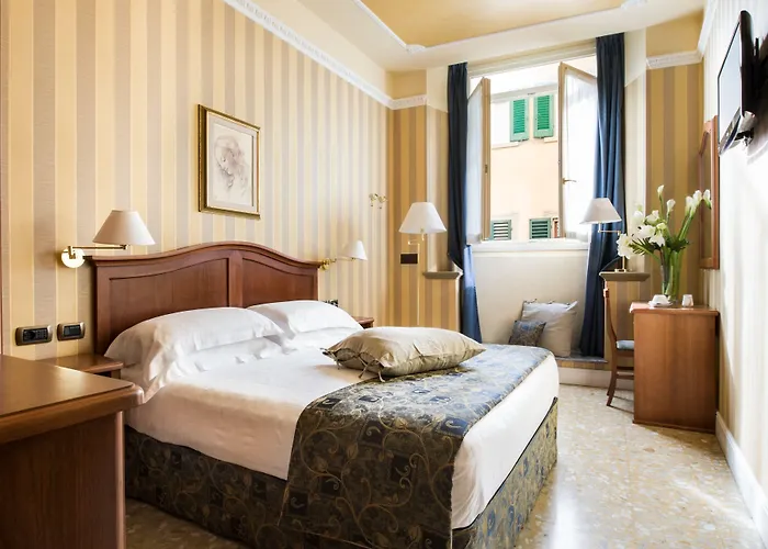 Silla Hotel 3*