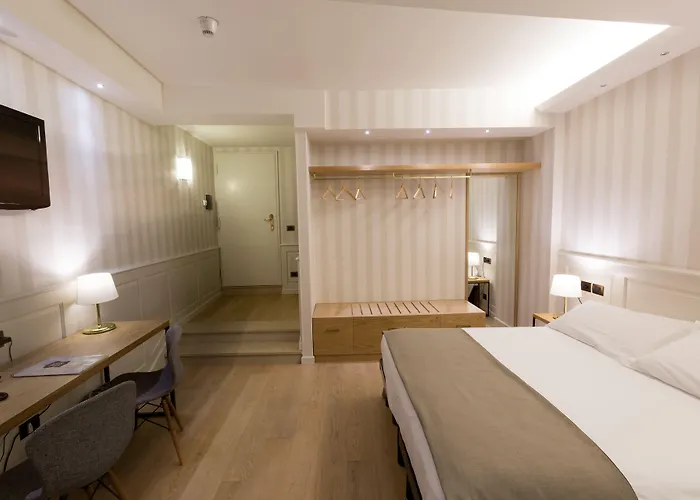 Hotel Silla 3*
